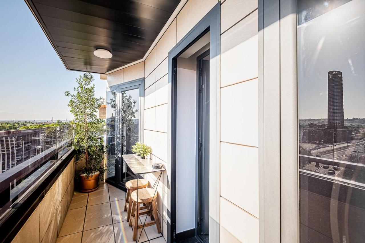 On Suites Sevilla Apartments Designed For Adults Buitenkant foto